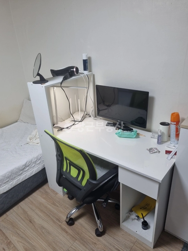 서울특별시 동대문구 회기동 원룸 사진 1
