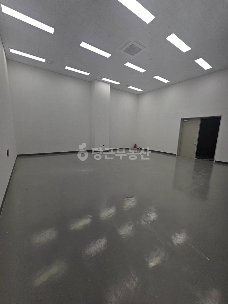 경기도 안양시 동안구 호계동 공장/창고 사진 1