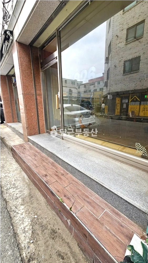 대전광역시 유성구 장대동 상가 사진 1