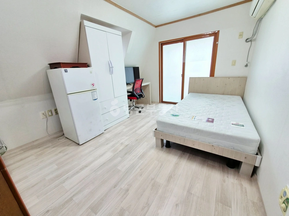 부산광역시 연제구 거제동 원룸 사진 1