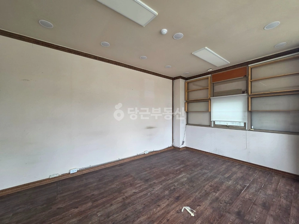 경기도 수원시 영통구 원천동 상가 사진 1