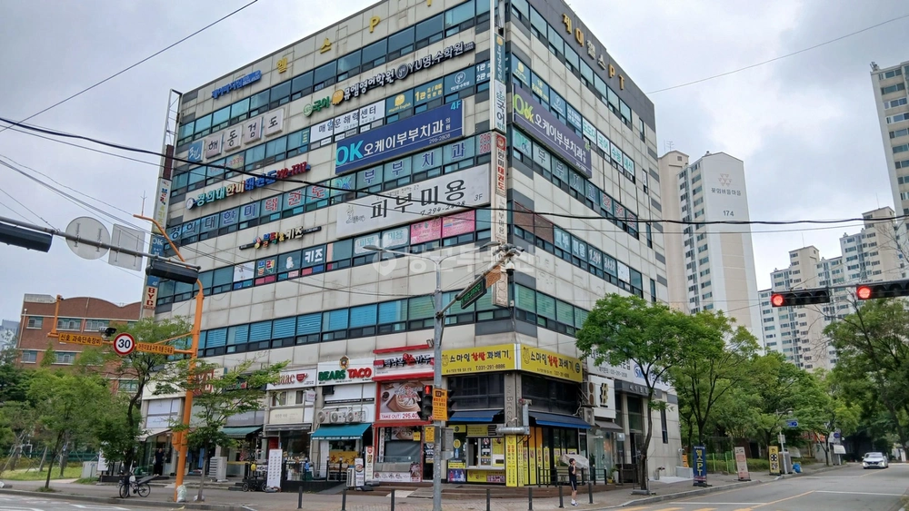 경기도 수원시 팔달구 화서동 상가 사진 1
