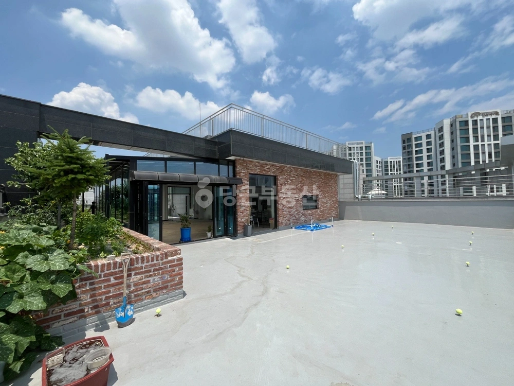 경기도 수원시 권선구 세류동 상가 사진 1