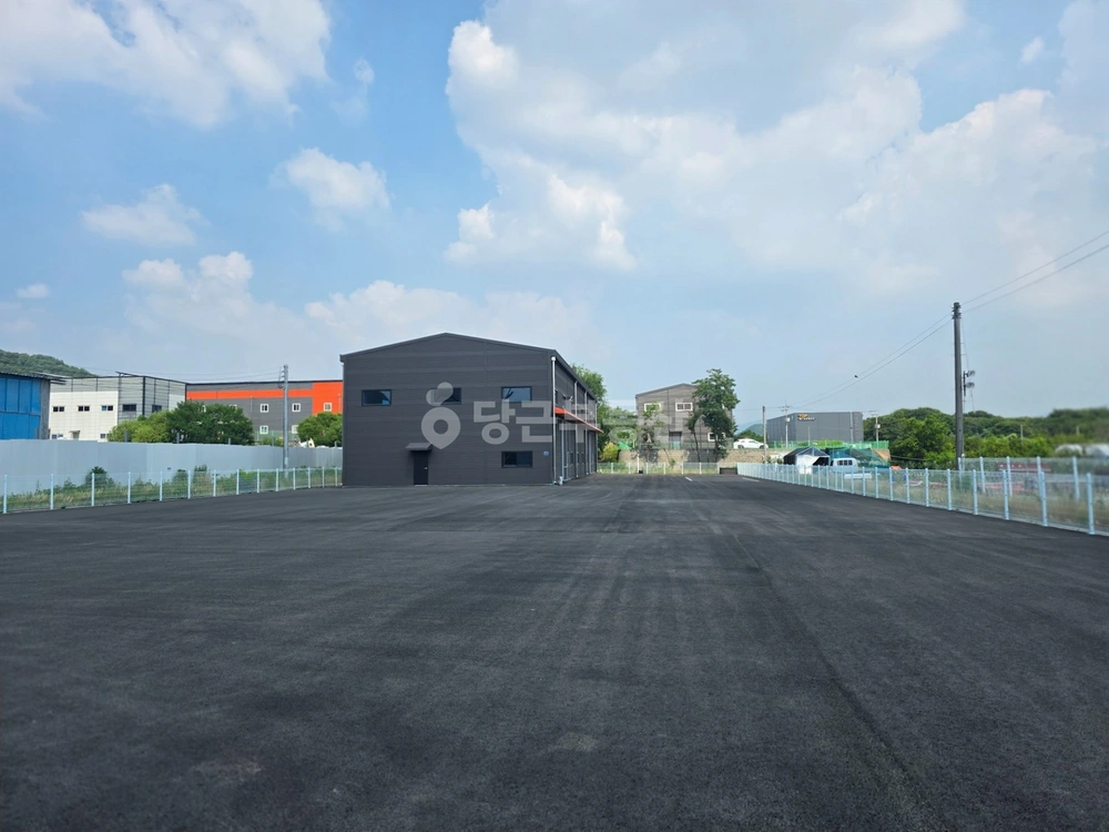 충청남도 천안시 서북구 직산읍 공장/창고 사진 1