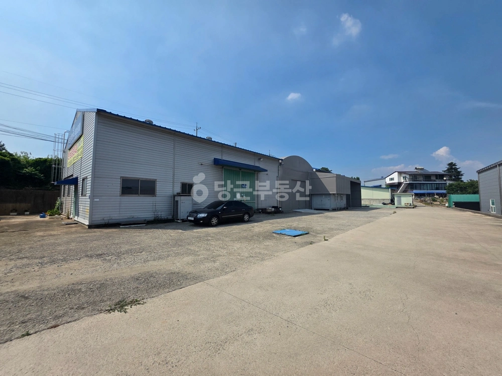 충청남도 천안시 서북구 직산읍 공장/창고 사진 1