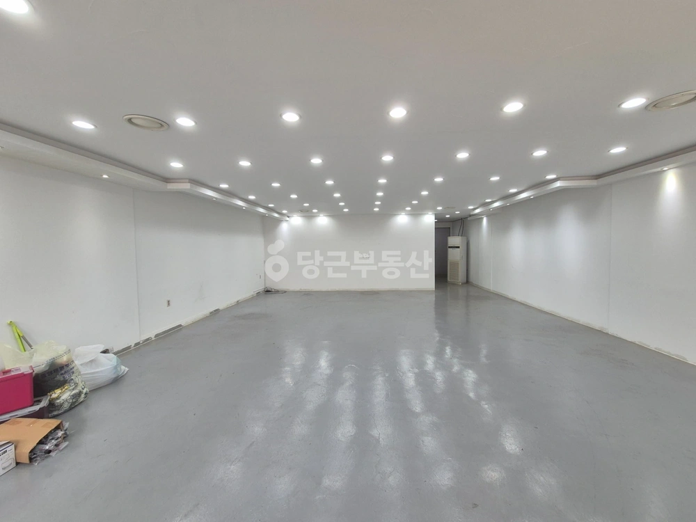 충청남도 천안시 동남구 봉명동 상가 사진 1