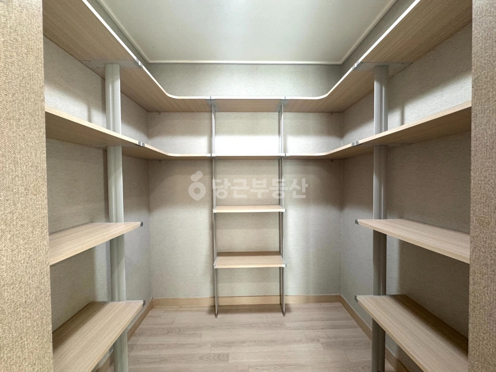 충청남도 아산시 배방읍 아파트 사진 1