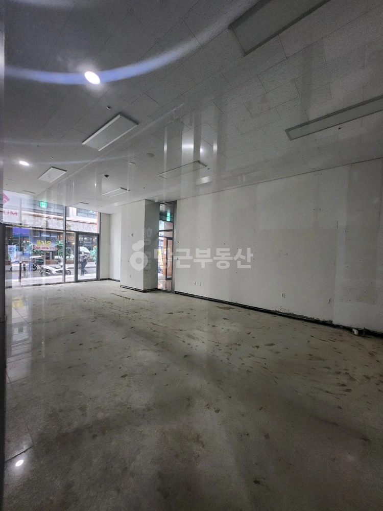 경기도 김포시 구래동 상가 사진 1