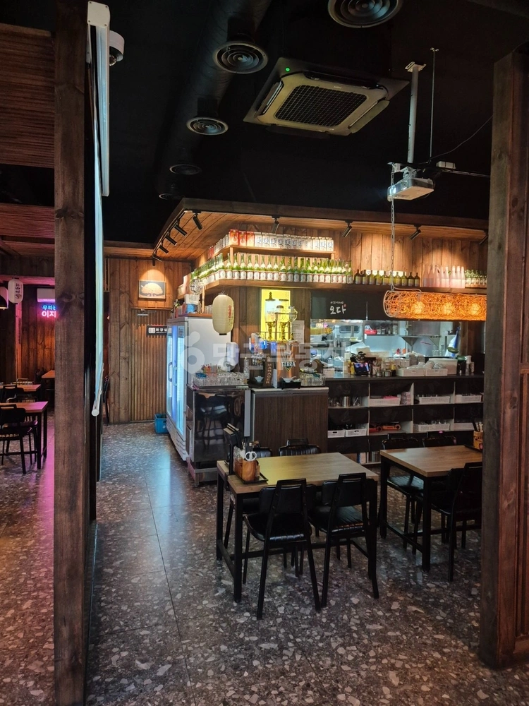 충청북도 충주시 용산동 상가 사진 1