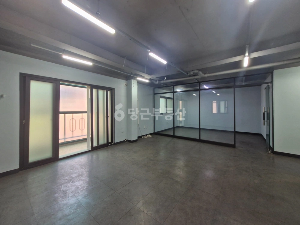 서울특별시 강남구 신사동 사무실 사진 1