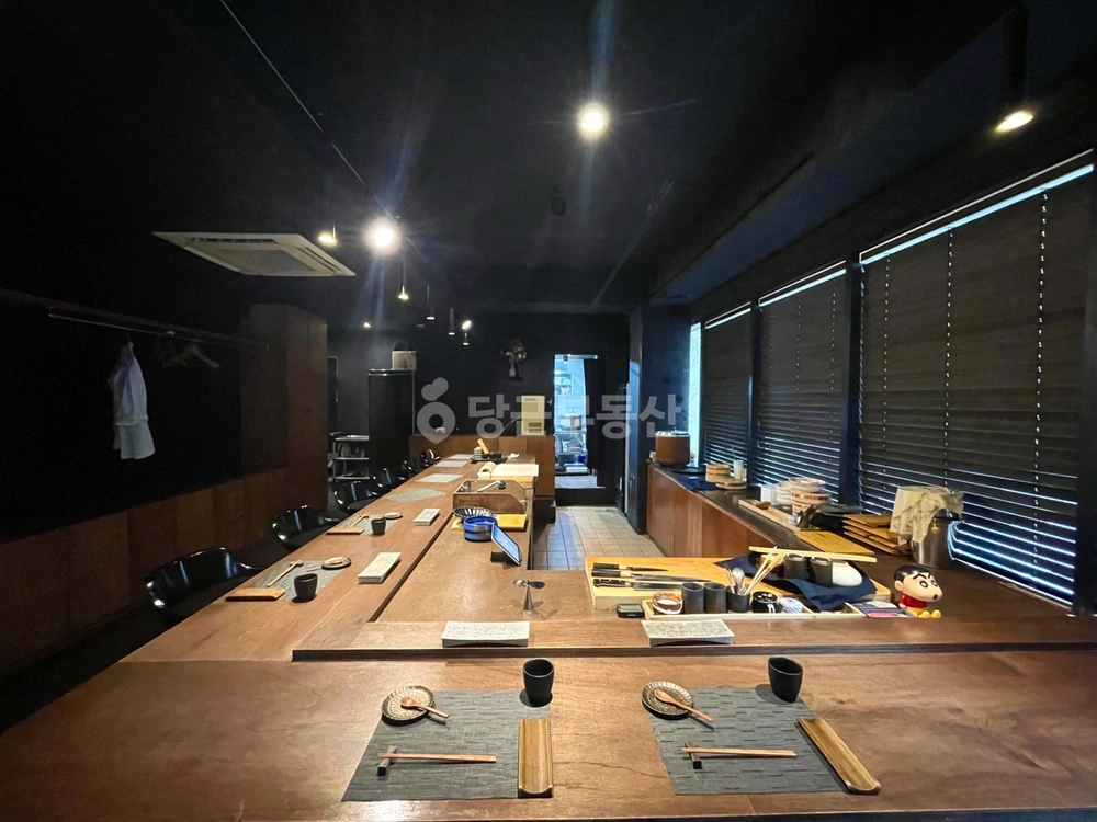서울특별시 마포구 동교동 상가 사진 1