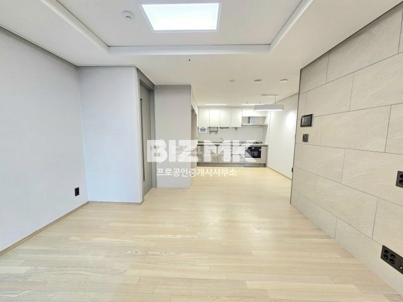 부산광역시 동래구 온천동 아파트 사진 1