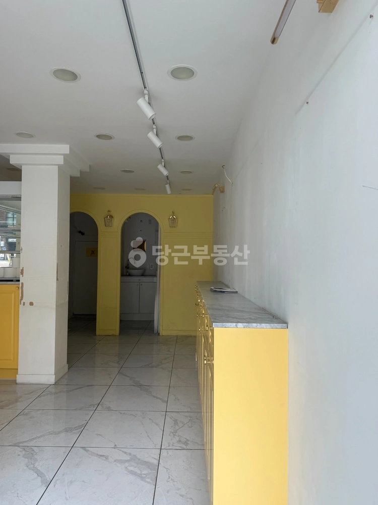 부산광역시 남구 대연동 상가 사진 1