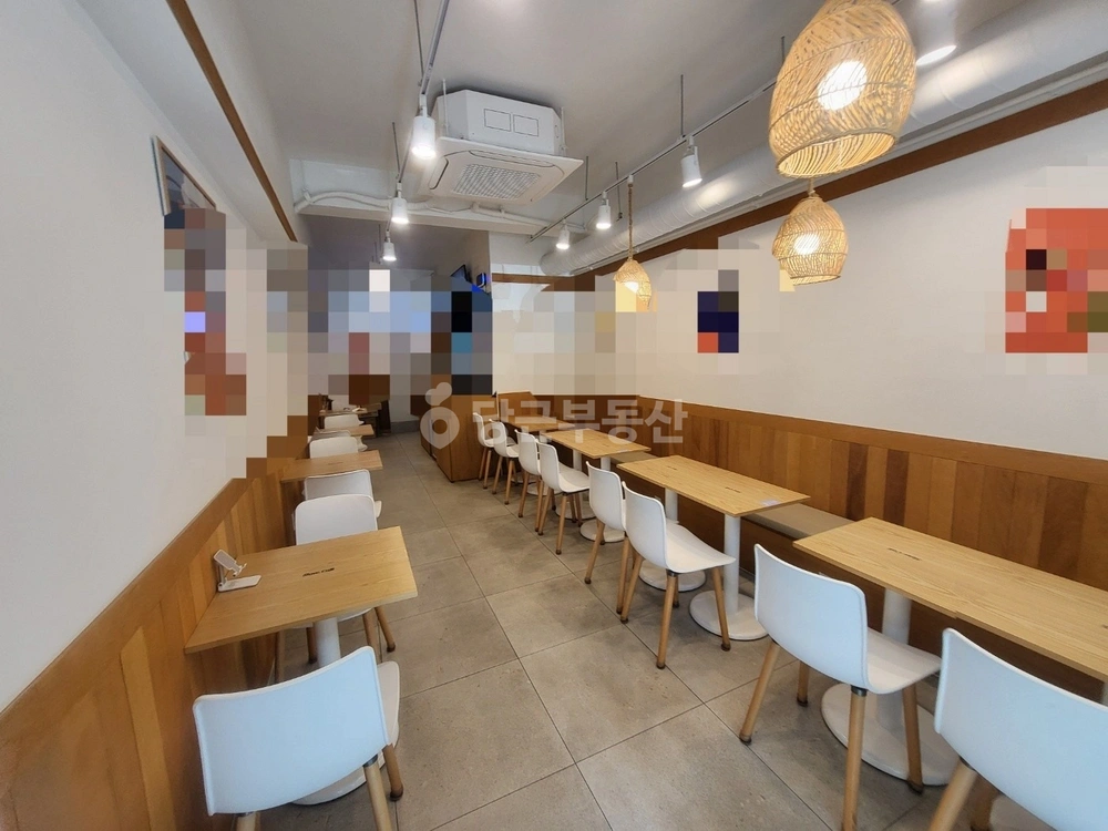 부산광역시 중구 중앙동4가 상가 사진 1