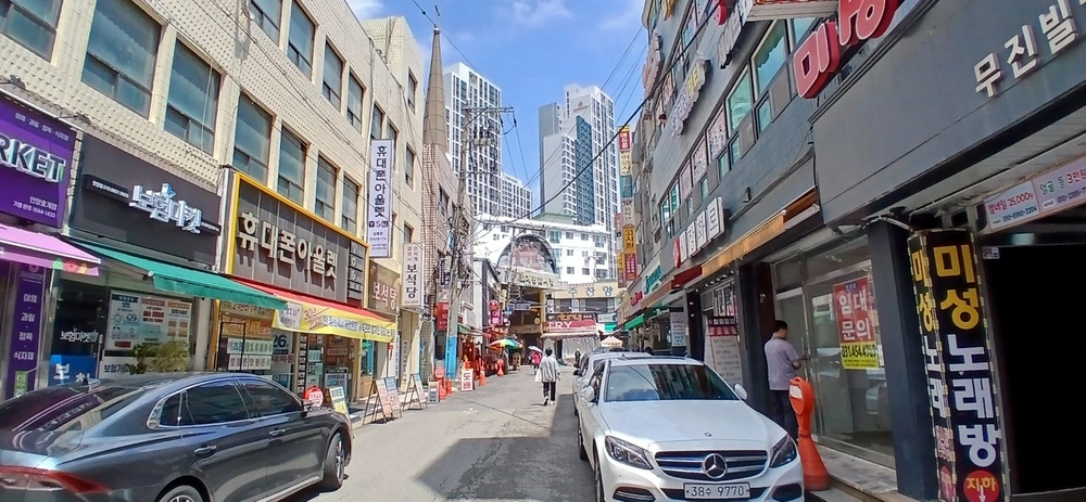 경기도 안양시 동안구 호계동 상가 사진 1