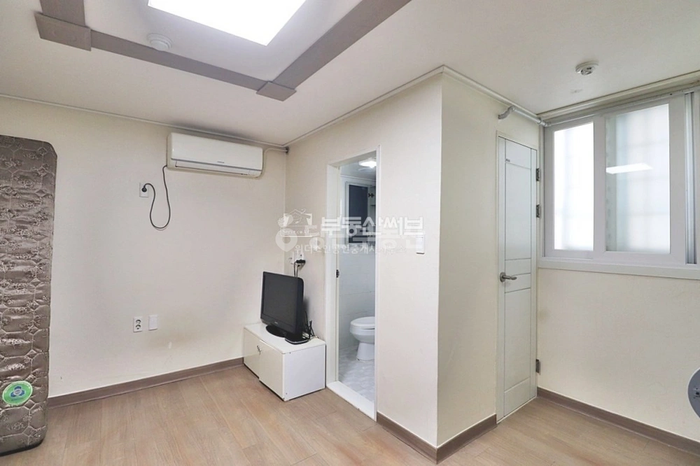 부산광역시 동래구 사직동 원룸 사진 1