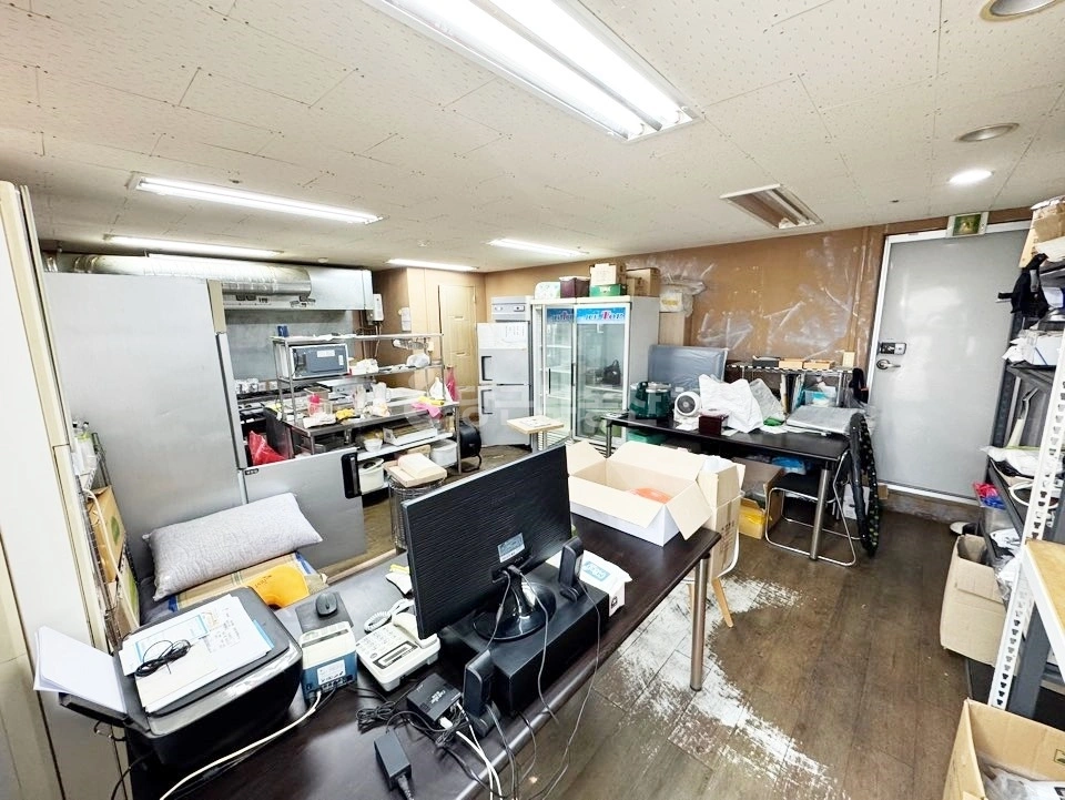 대전광역시 서구 괴정동 상가 사진 1