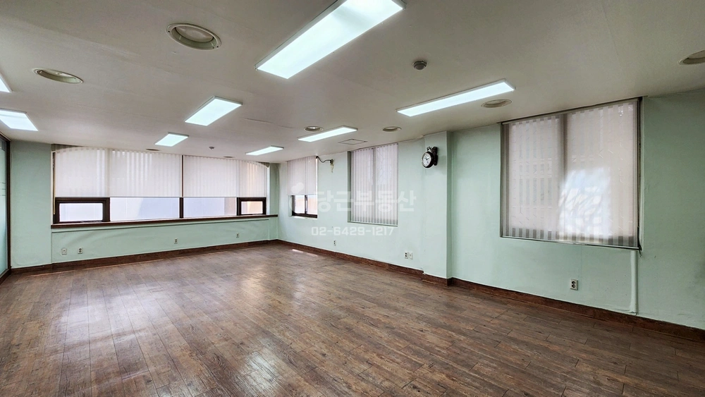 서울특별시 강남구 역삼동 사무실 사진 1