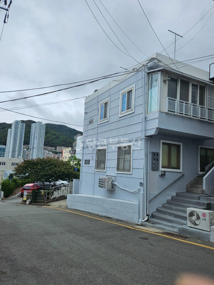 부산광역시 사하구 괴정동 빌라(투룸 이상) 사진 1