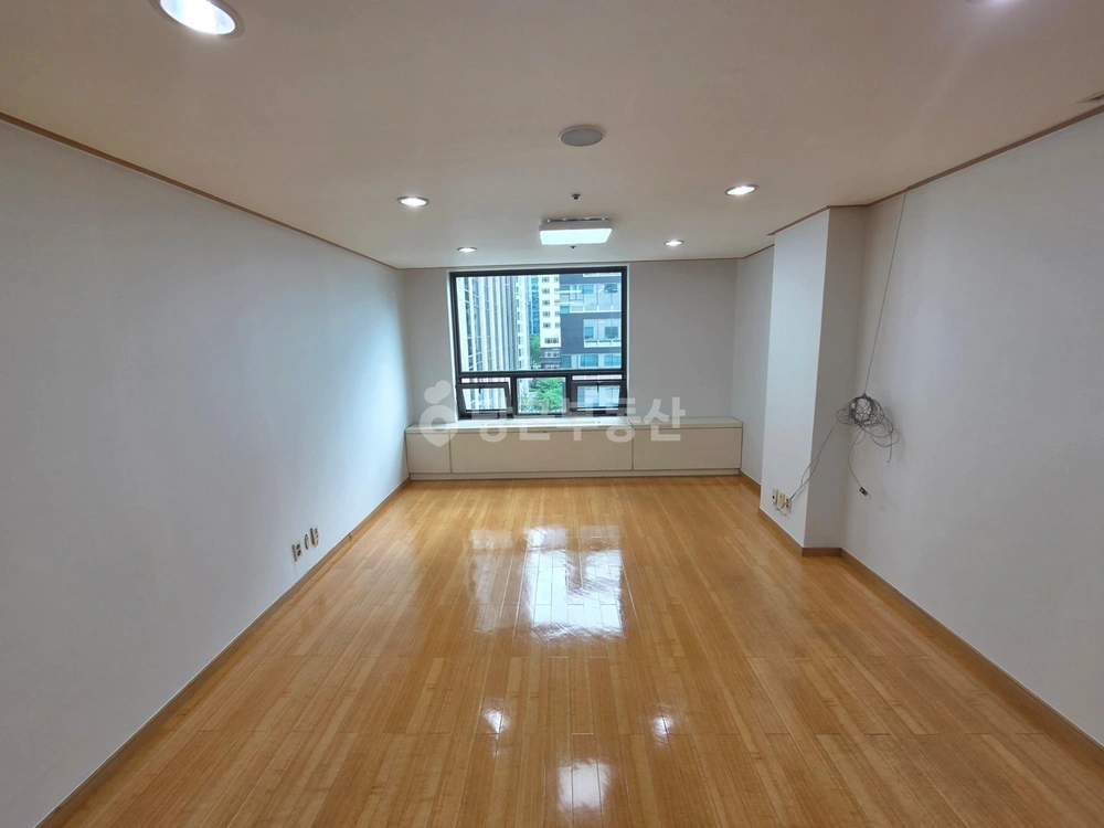 서울특별시 강남구 역삼동 오피스텔 사진 1