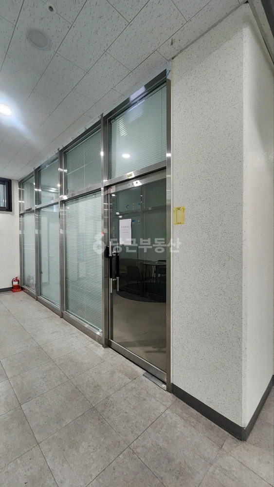 경기도 고양시 일산동구 장항동 사무실 사진 1