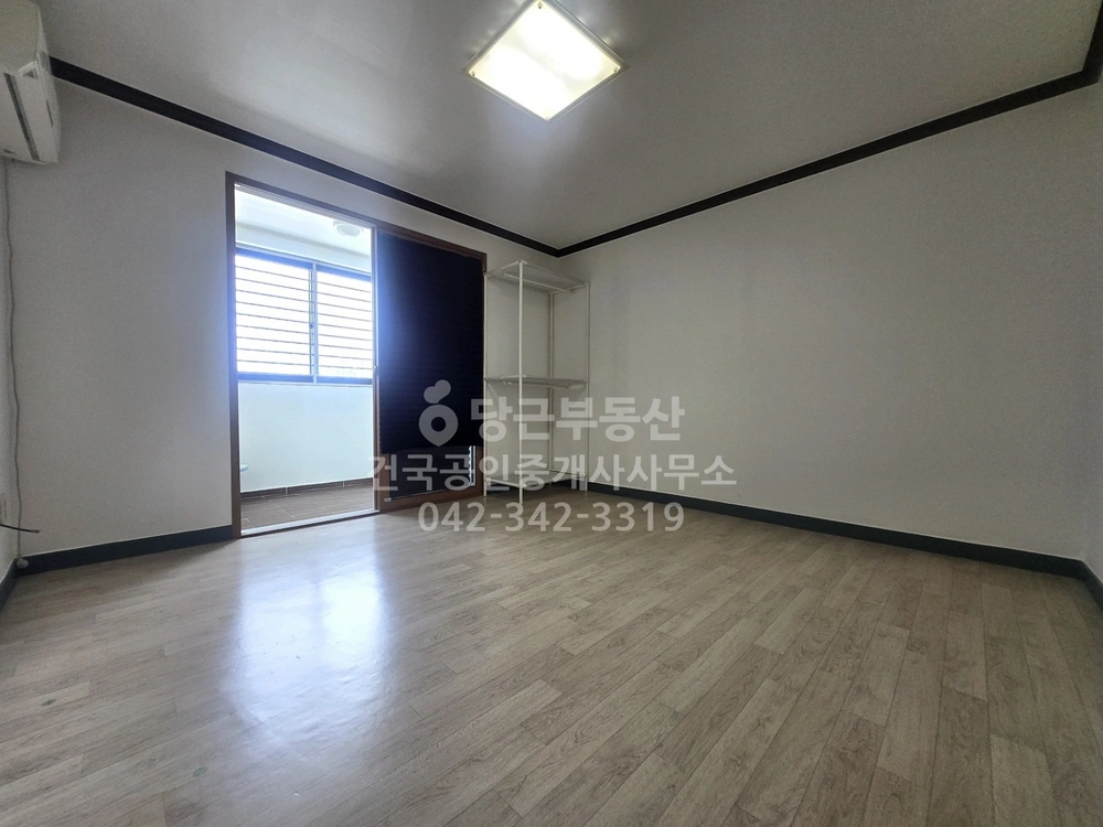 대전광역시 서구 용문동 원룸 사진 1