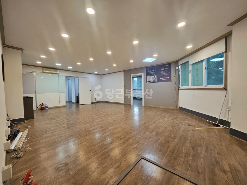 전남광주통합특별시 서구 화정동 상가 사진 1