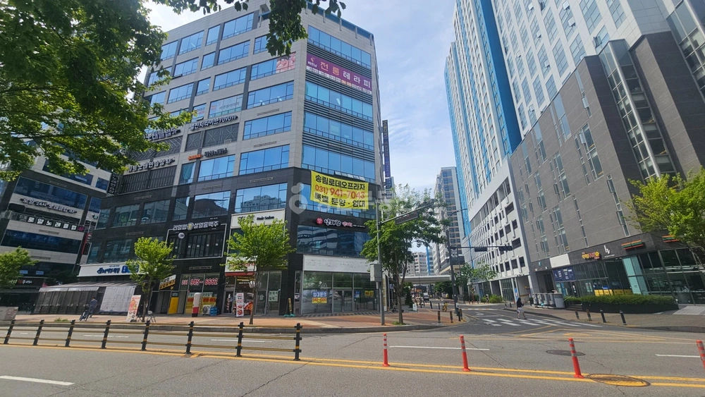 경기도 파주시 와동동 상가 사진 1