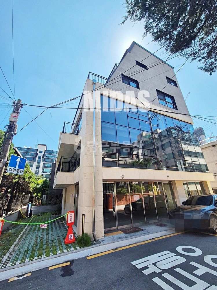 서울특별시 서초구 방배동 상가 사진 1