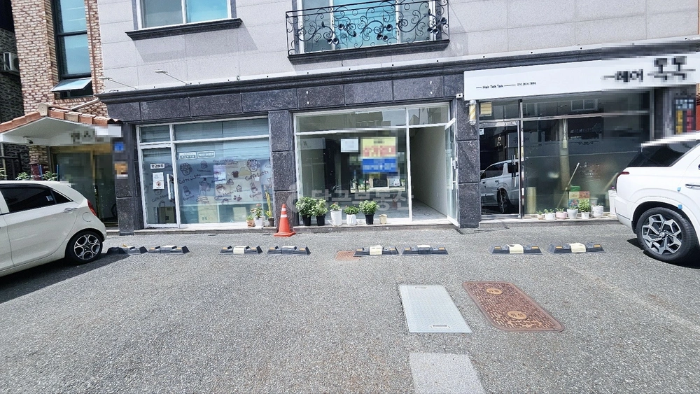 대전광역시 유성구 봉명동 상가 사진 1
