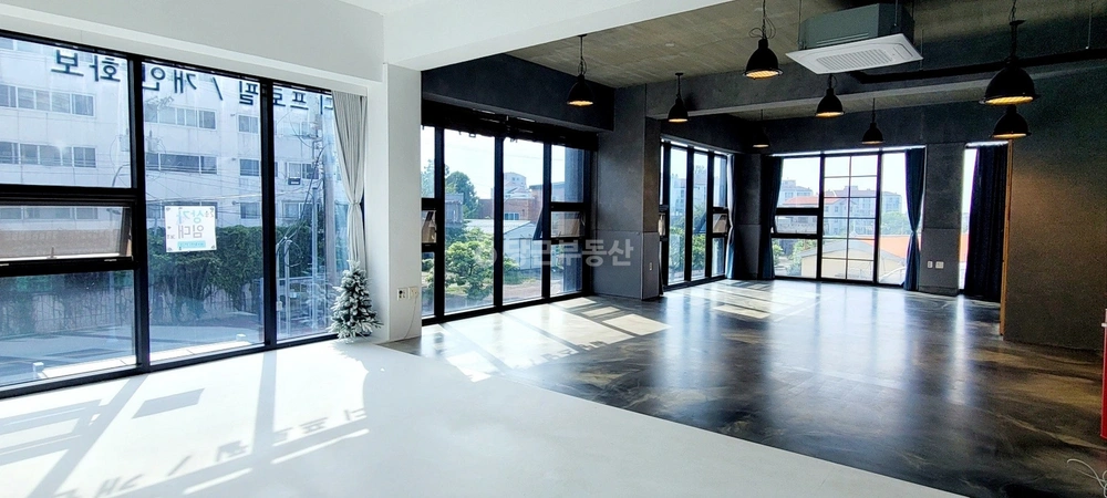 제주특별자치도 제주시 도련일동 상가 사진 1