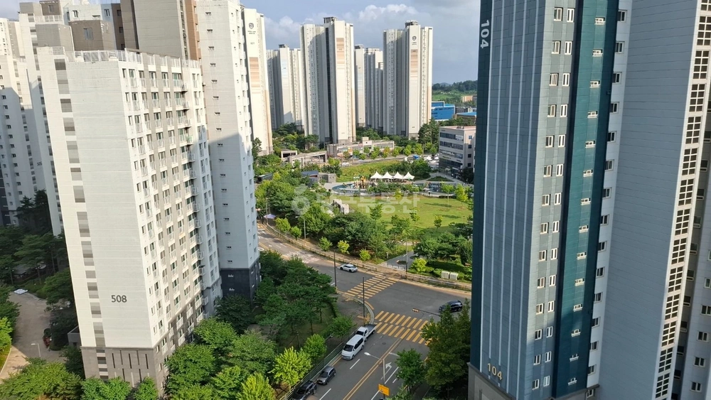 경기도 시흥시 정왕동 아파트 사진 1