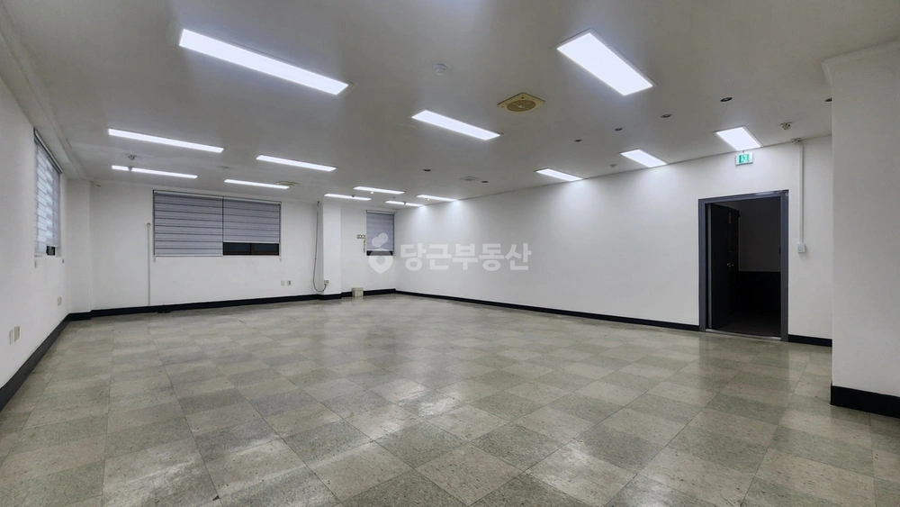 경기도 수원시 권선구 권선동 상가 사진 1