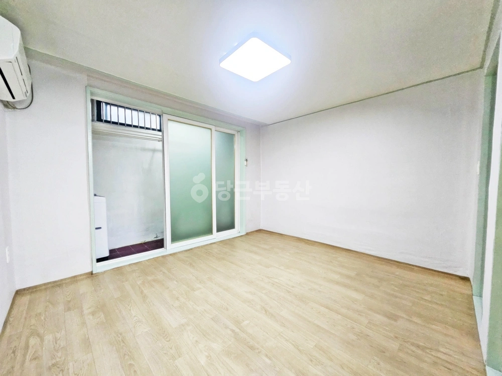 대전광역시 서구 월평동 원룸 사진 1