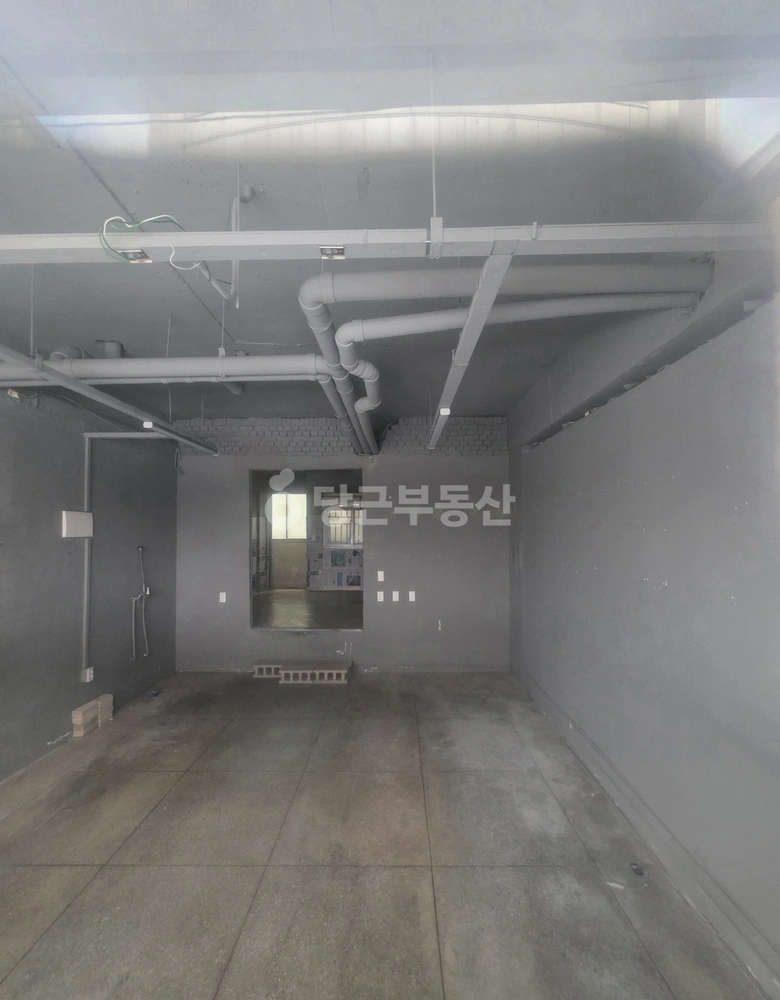 충청북도 청주시 상당구 용암동 사무실 사진 1