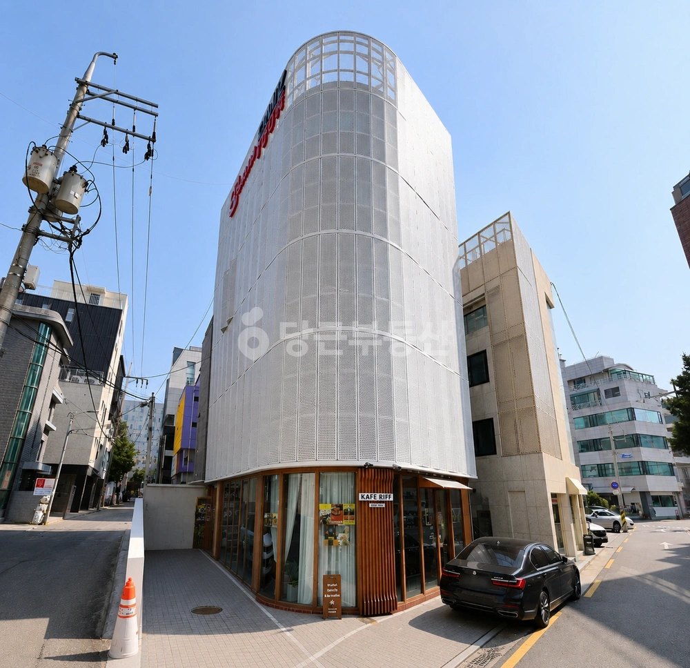 서울특별시 마포구 서교동 상가 사진 1