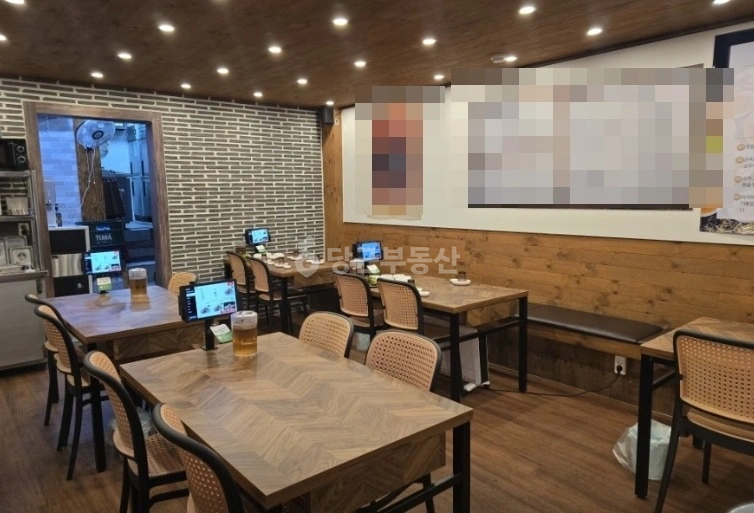 부산광역시 연제구 거제동 상가 사진 1