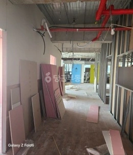 경기도 화성시 효행구 봉담읍 상가 사진 1