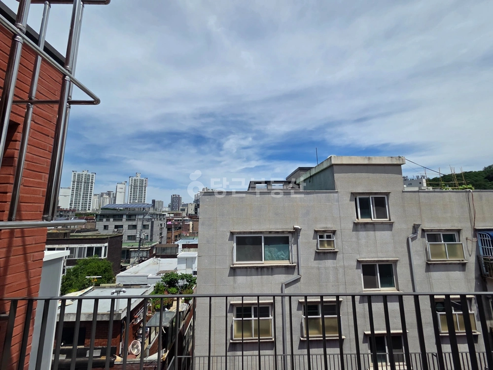 서울특별시 마포구 연남동 원룸 사진 1