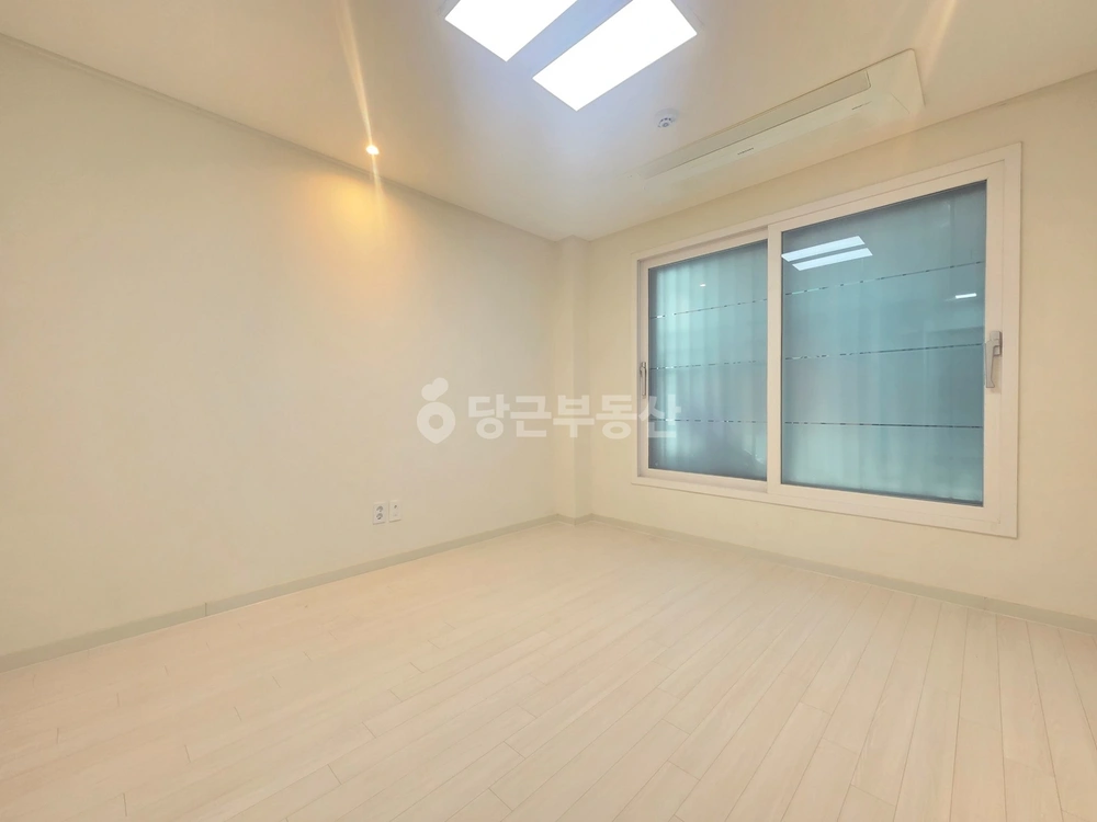 서울특별시 마포구 연남동 원룸 사진 1