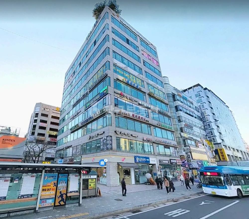 경기도 고양시 일산서구 대화동 상가 사진 1