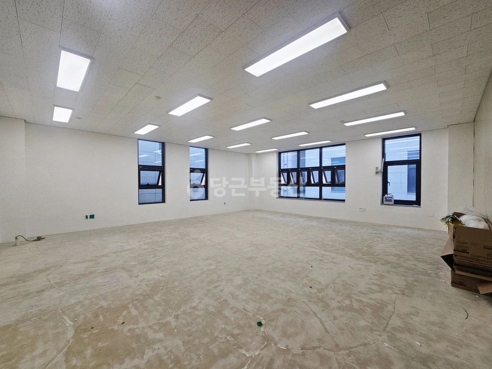 충청남도 천안시 서북구 불당동 상가 사진 1