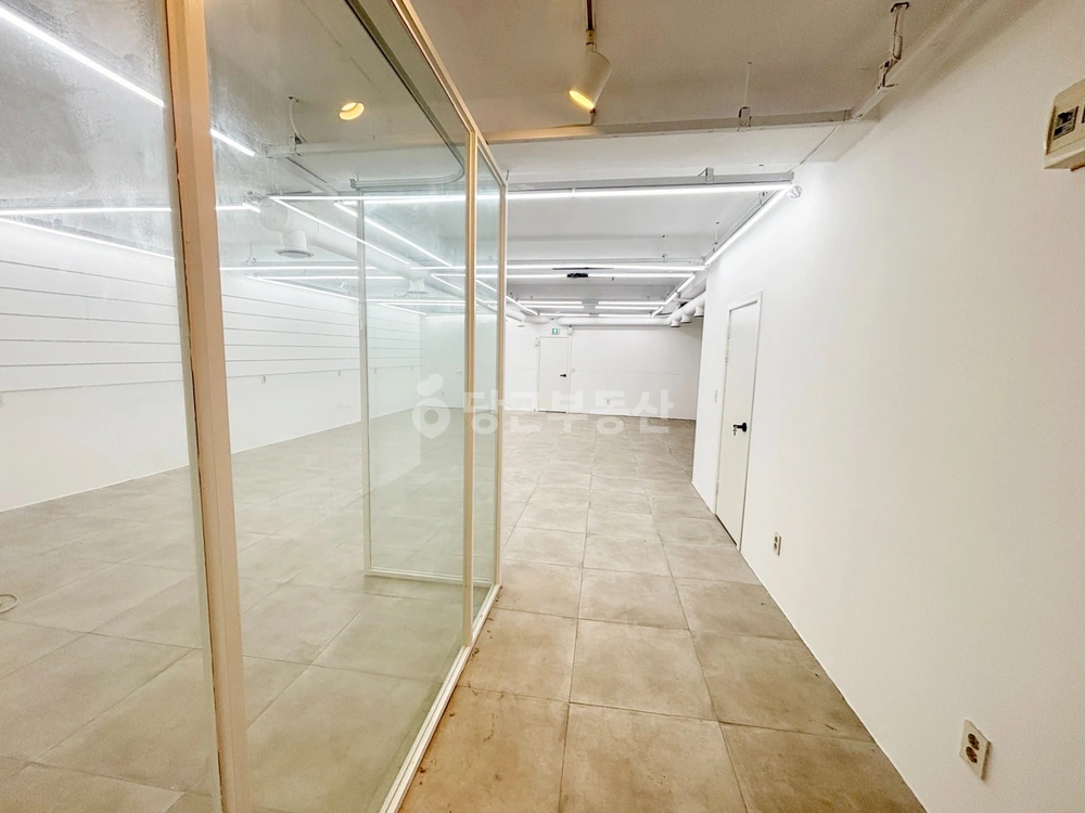 서울특별시 마포구 합정동 상가 사진 1