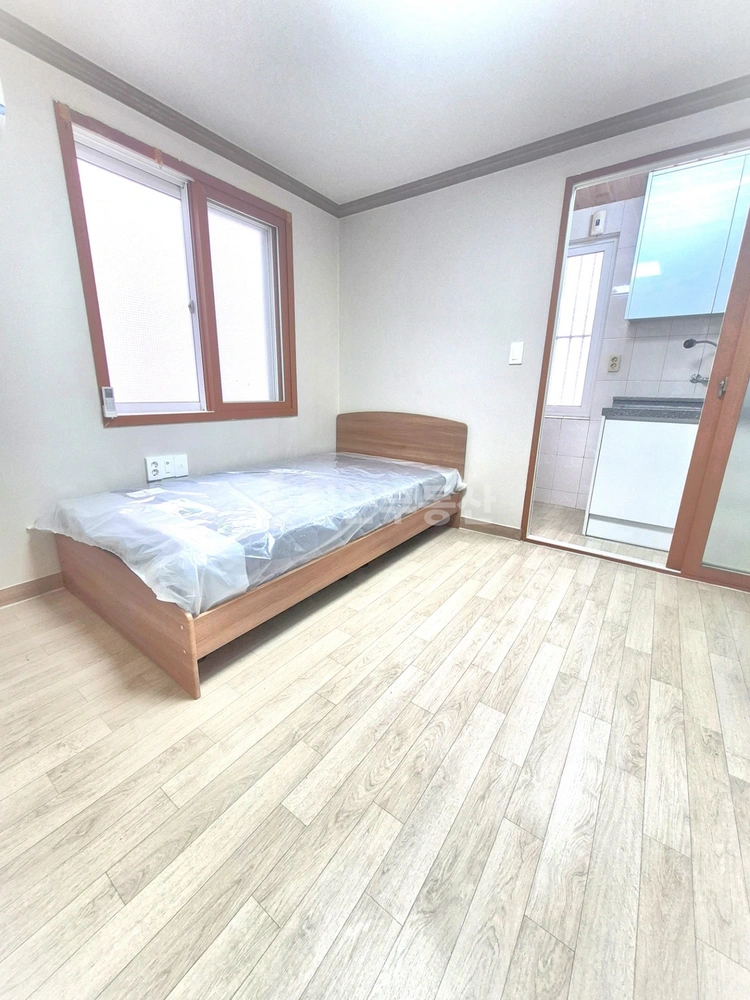 부산광역시 동래구 온천동 원룸 사진 1