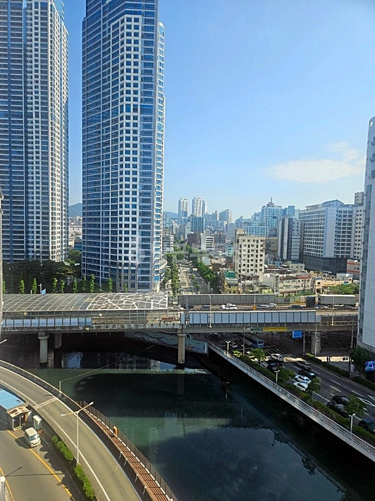 부산광역시 부산진구 범천동 아파트 사진 1