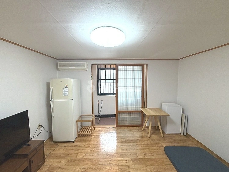 대전광역시 서구 탄방동 원룸 사진 1