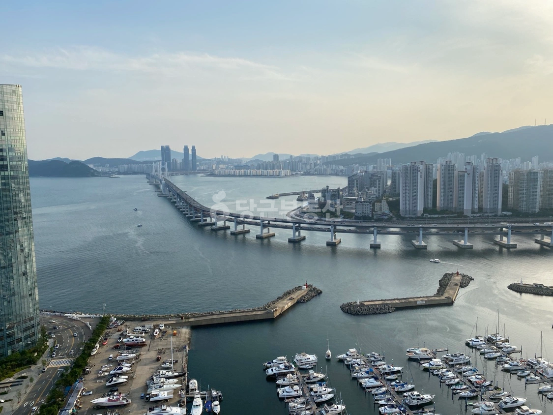 부산광역시 해운대구 우동 아파트 사진 1