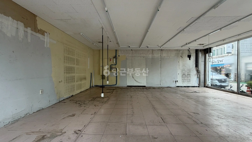 경기도 수원시 권선구 권선동 상가 사진 1