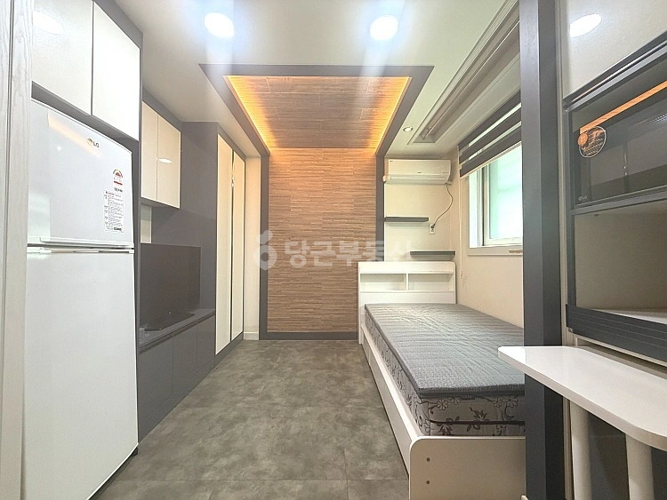 대전광역시 서구 탄방동 원룸 사진 1