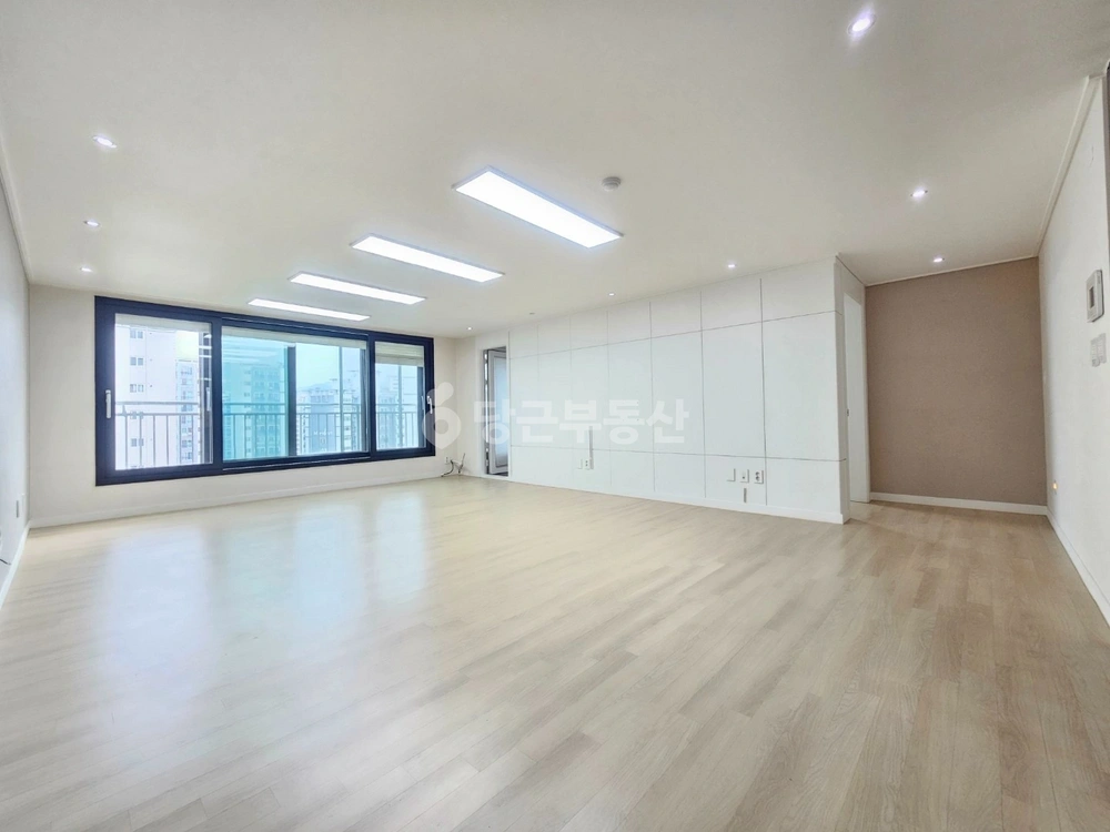 대구광역시 수성구 범어동 아파트 사진 1